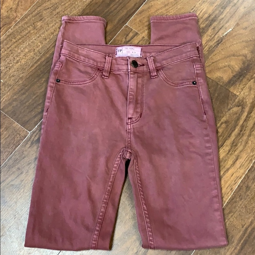 Free people maroon jean. Size 24
